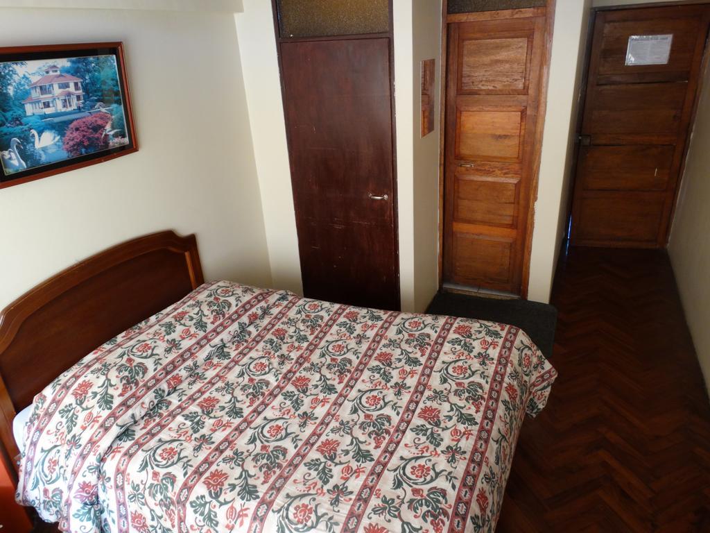 Presidente Inn Puno Bagian luar foto