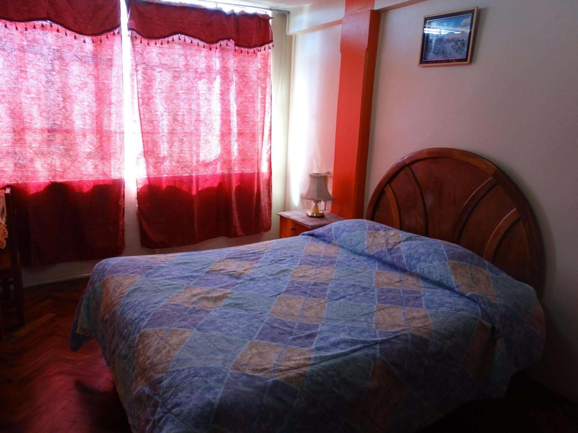 Presidente Inn Puno Bagian luar foto